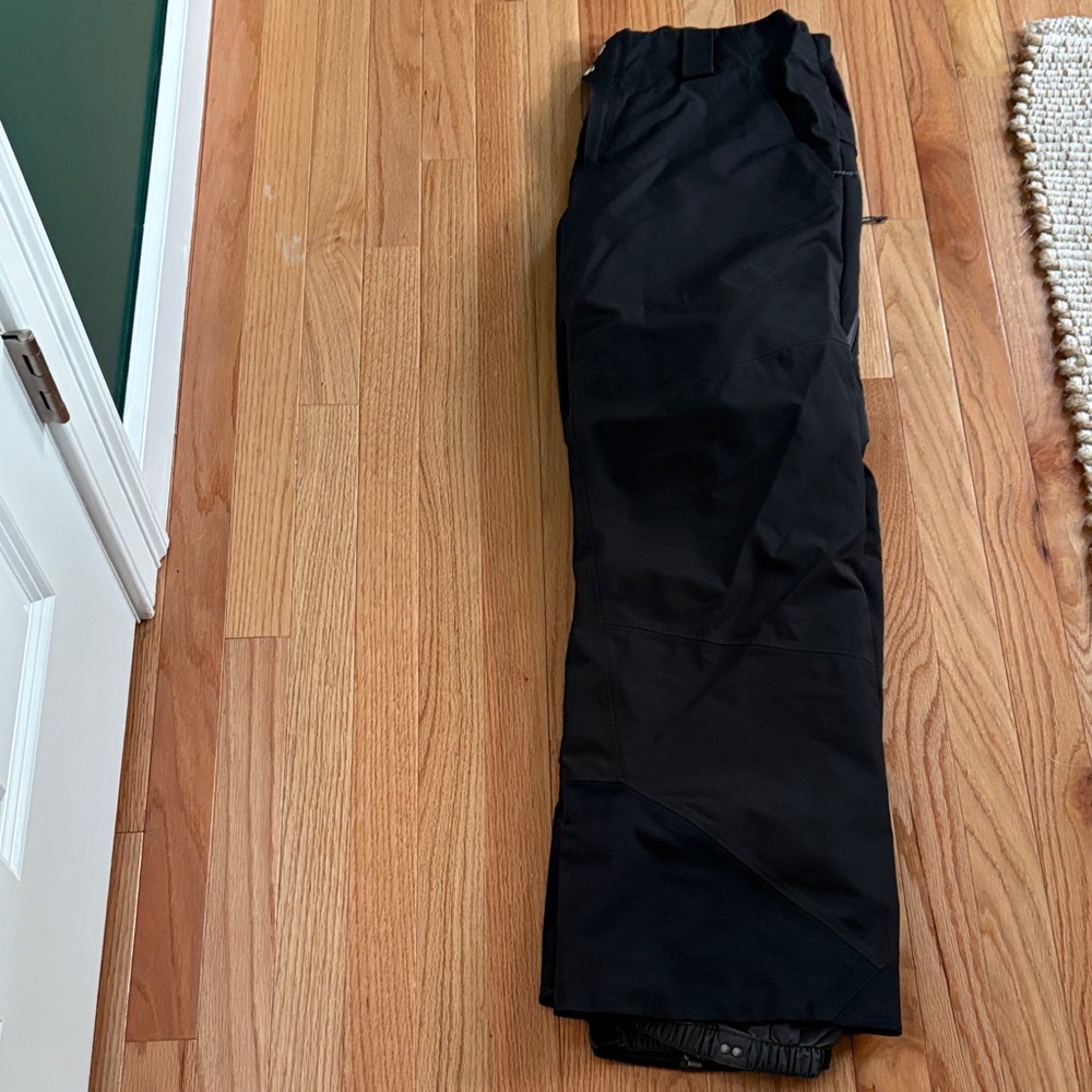 Men's Patagonia Black Ski Pants